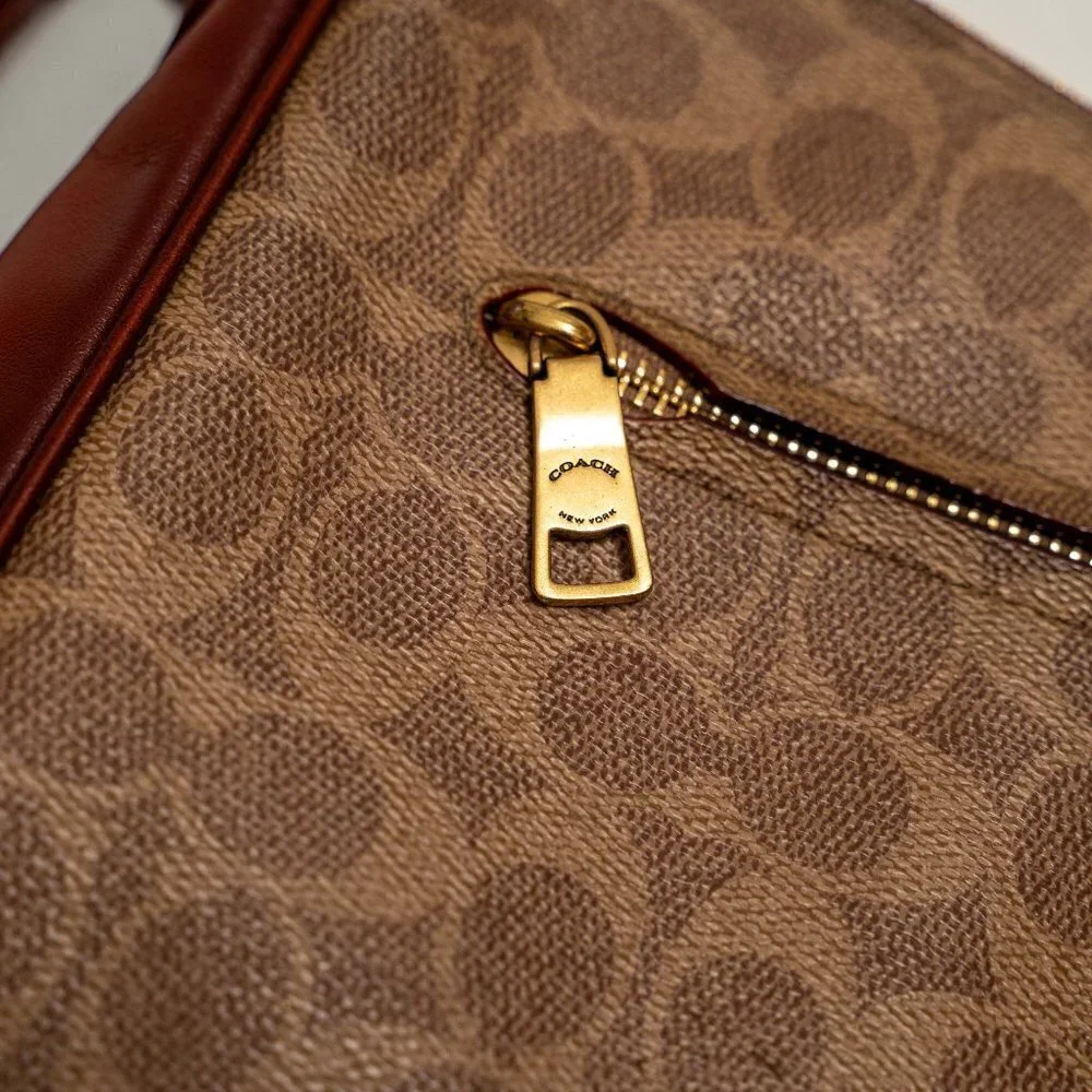 NWOT Coach Leather Monogram Corssbody Bag